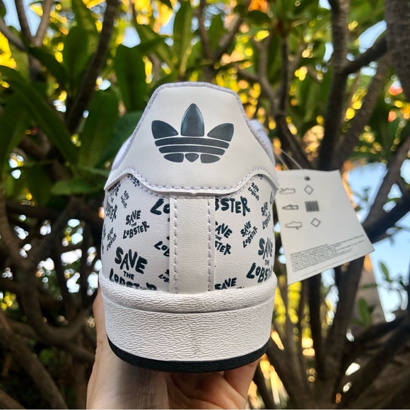 Adidas Originals Superstar x Philip Colbert Save the Lobster’ sneakers 🦞 - Picture 5 of 16